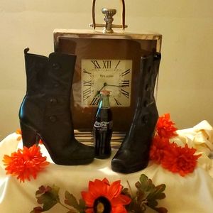 Women's Vintage Black Spat type Boot, size 6 1/2m.